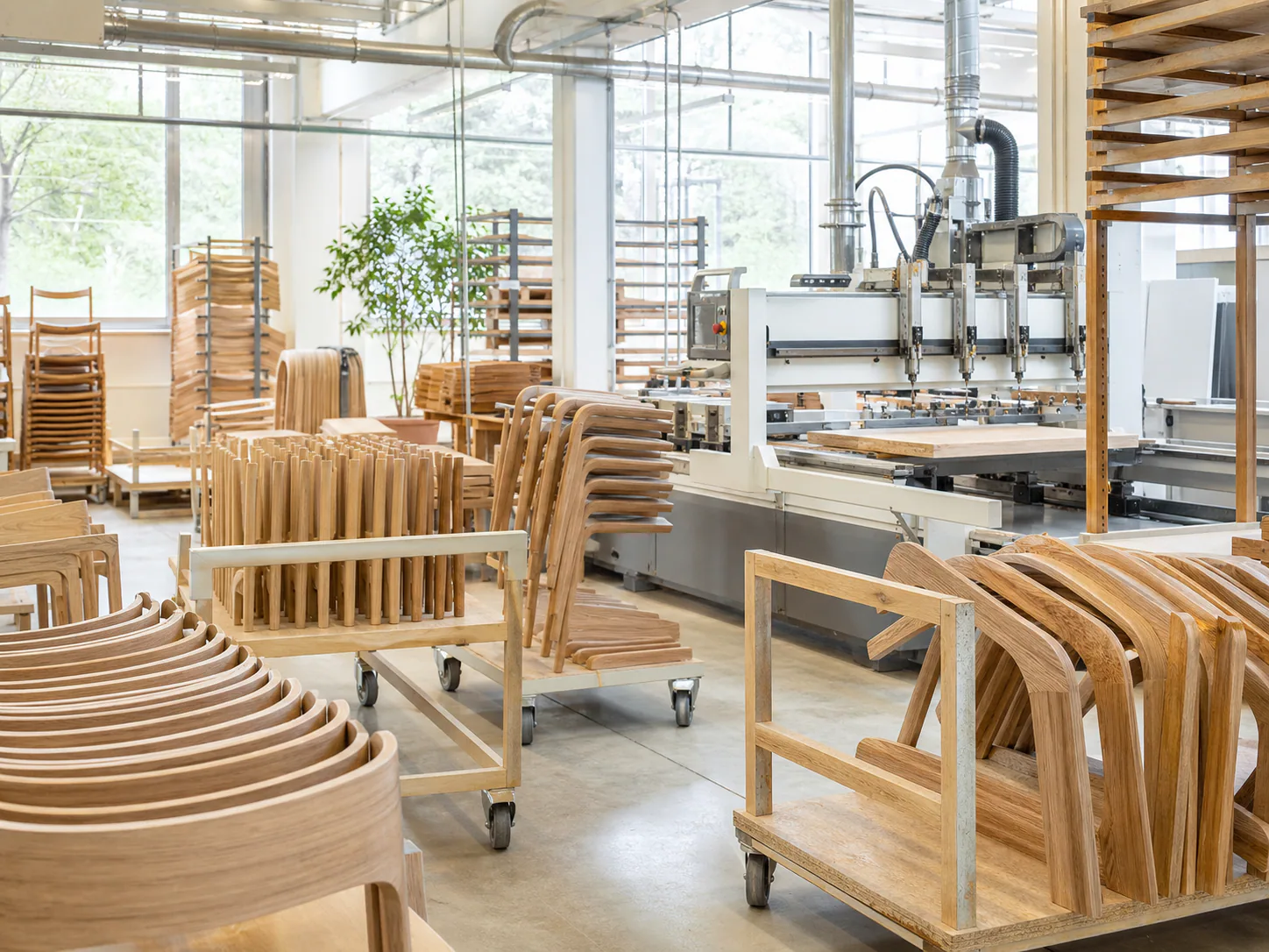 CNC woodworking machinery for solid wood chair manufacturing